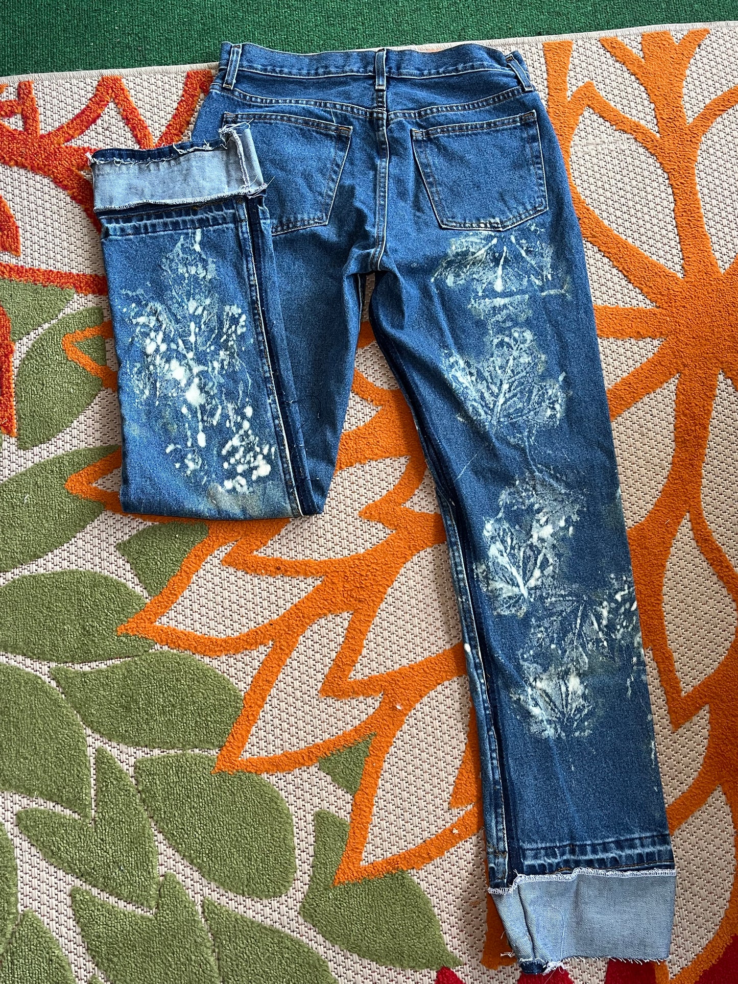 Leaf Print Bleached Jeans (S2)